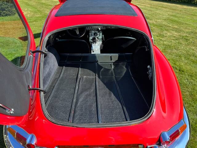 Image 28/35 de Jaguar Type E 3.8 (1963)