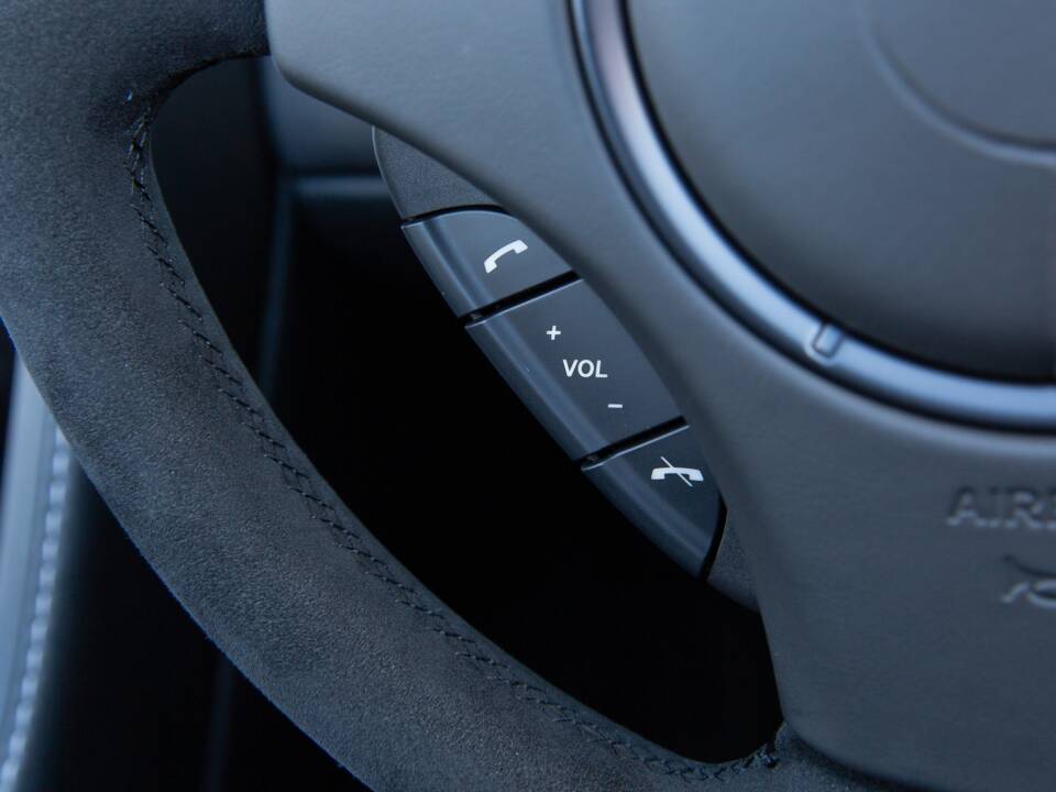 Bild 50/68 von Aston Martin V12 Vantage S (2018)