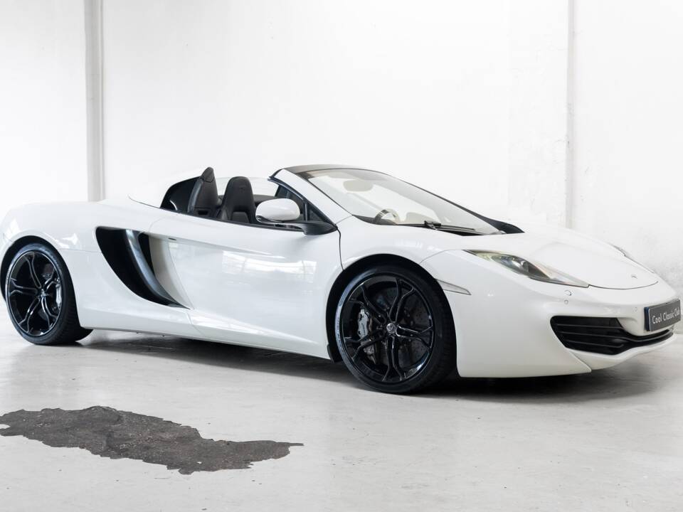 Bild 4/33 von McLaren 12C Spider (2013)