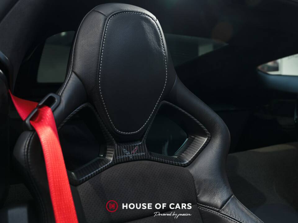 Image 19/23 of Chevrolet Corvette Stingray (2019)