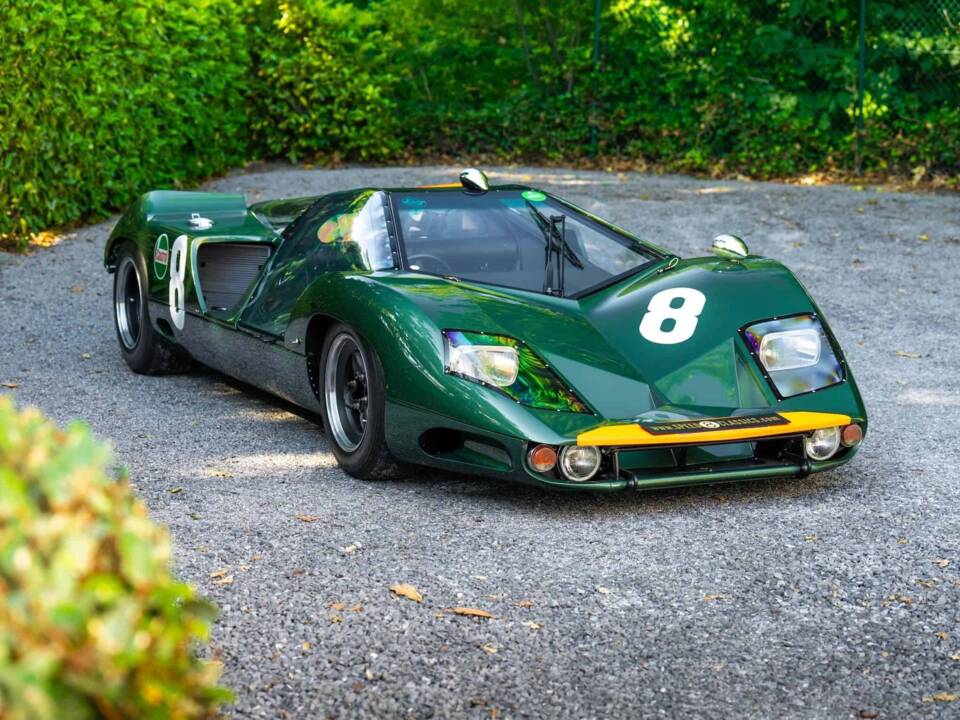 Image 13/35 of Marcos Mantis XP (1968)