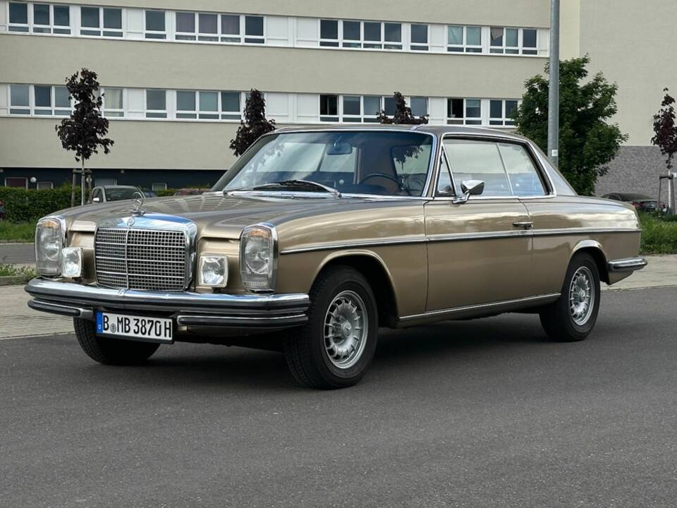 Image 1/8 of Mercedes-Benz 250 CE (1970)