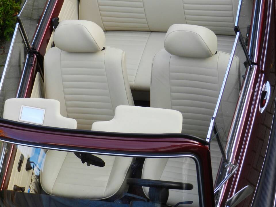 Image 41/54 de Volkswagen Beetle 1303 LS (1978)