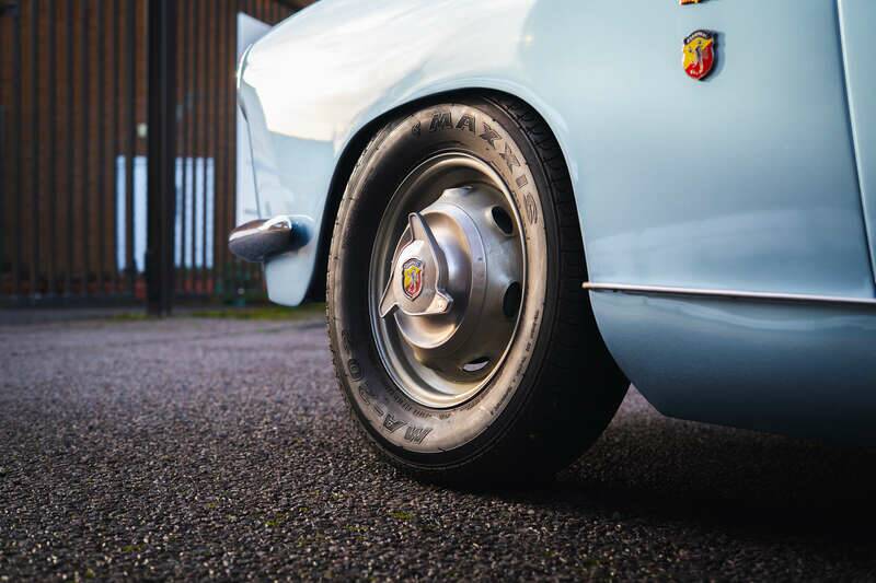 Bild 20/28 von Abarth 2200 Allemano Spyder (1958)