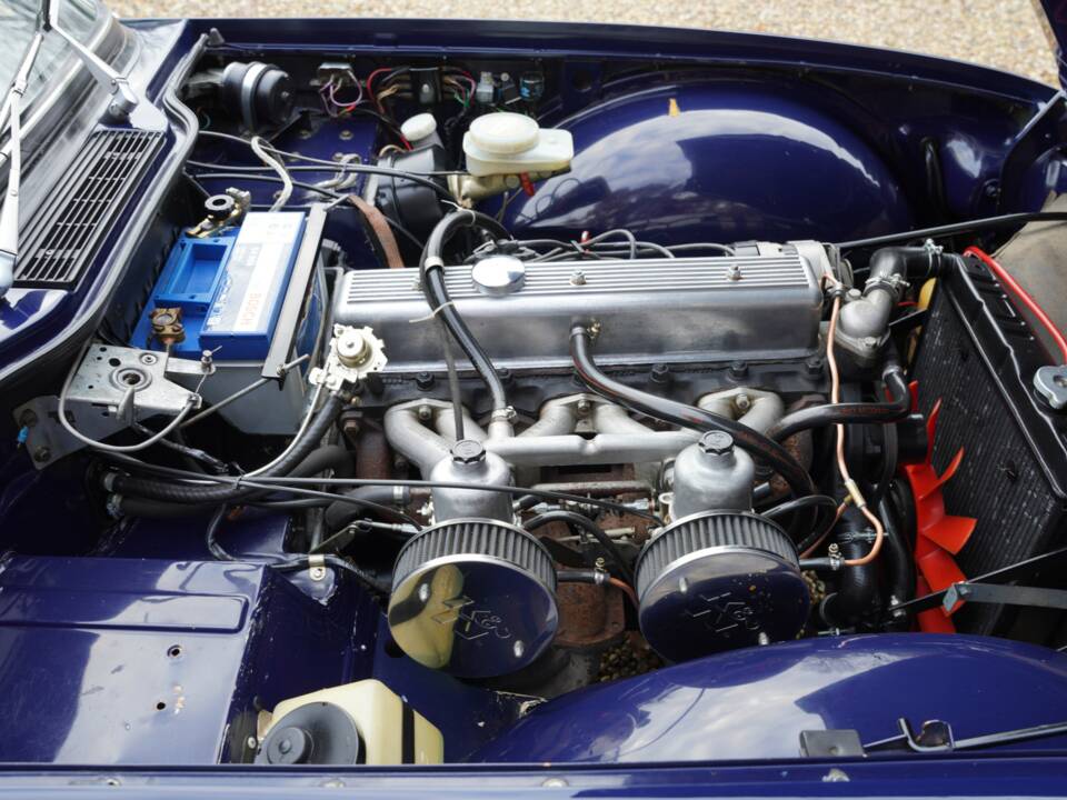 Image 50/50 of Triumph TR 6 PI (1972)