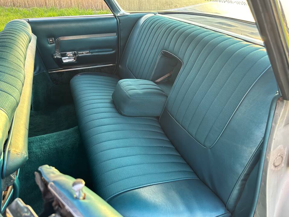 Bild 8/14 von Cadillac 62 Sedan DeVille (1959)