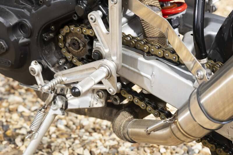 Image 24/36 of Ducati DUMMY (1995)