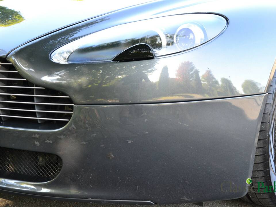 Image 41/50 de Aston Martin V8 Vantage (2005)