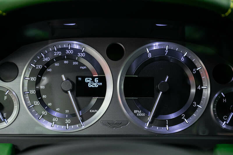 Immagine 21/43 di Aston Martin V8 Vantage (2010)