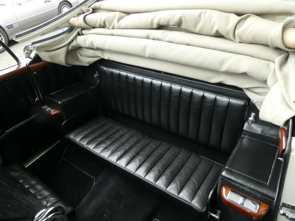 Immagine 14/33 di Mercedes-Benz 300 Sc Cabriolet A (1957)