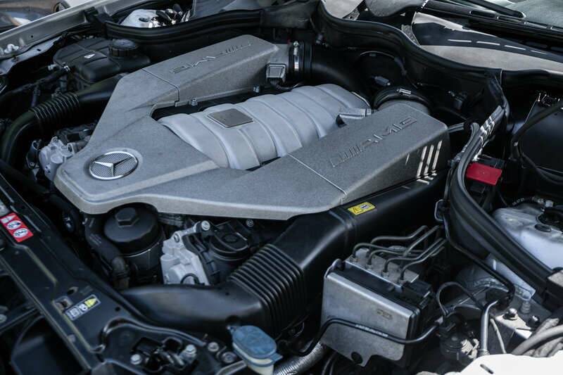 Afbeelding 19/34 van Mercedes-Benz CLK 63 AMG (2007)