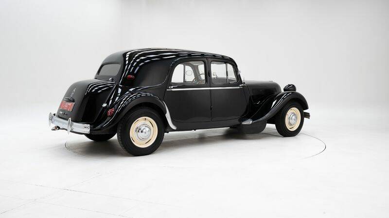 Imagen 2/15 de Citroën Traction Avant 15&#x2F;6 (1953)