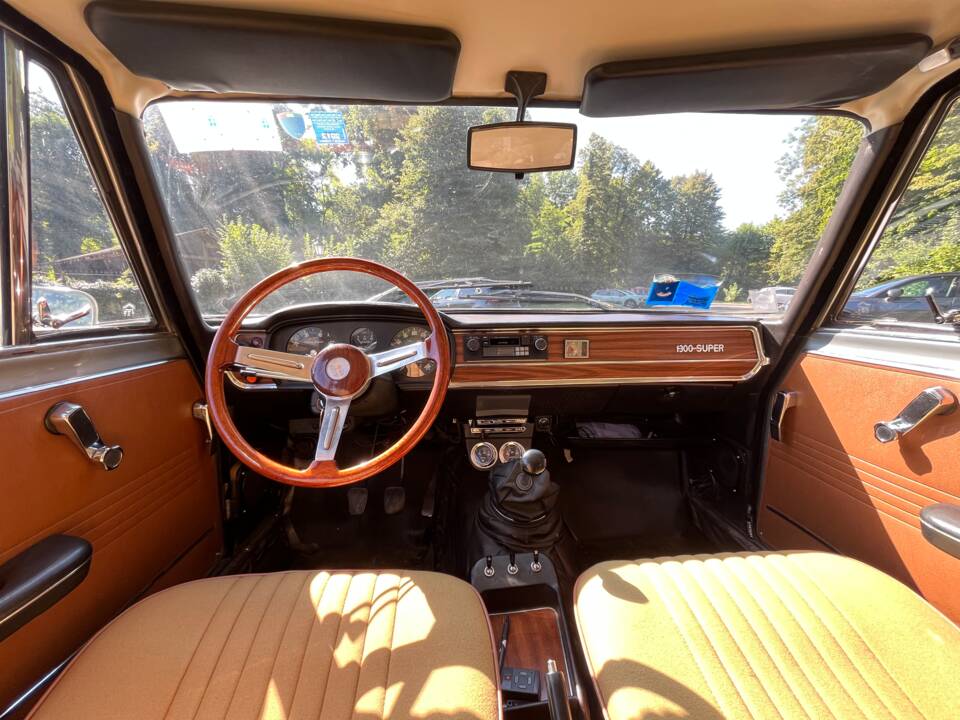 Bild 5/21 von Alfa Romeo Giulia Super 1.3 (1972)
