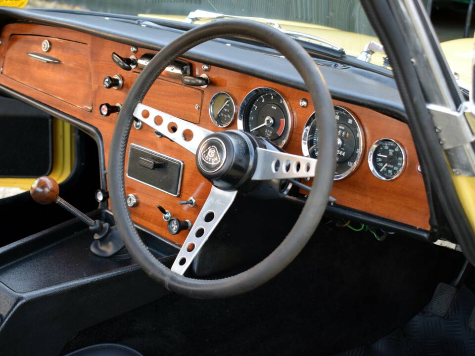 Image 47/50 of Lotus Elan S4 (1968)