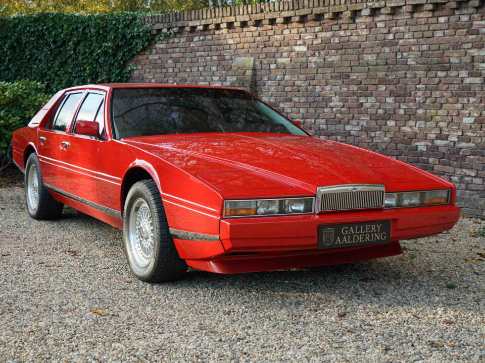 Bild 31/50 von Aston Martin Lagonda (1984)