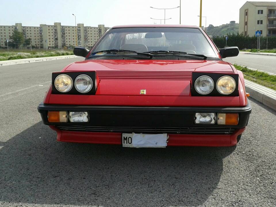 Image 23/73 de Ferrari Mondial Quattrovalvole (1984)
