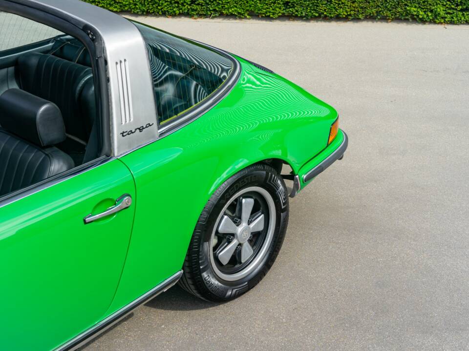 Image 3/51 de Porsche 911 2.4 S (1973)
