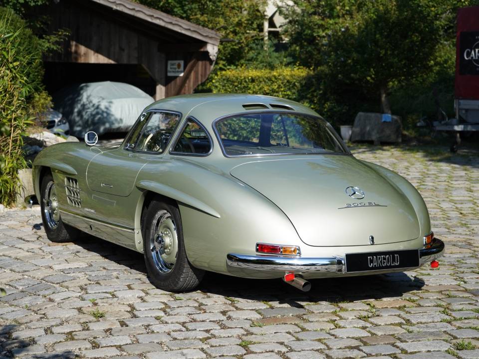 Image 15/22 of Mercedes-Benz 300 SL &quot;Gullwing&quot; (1955)