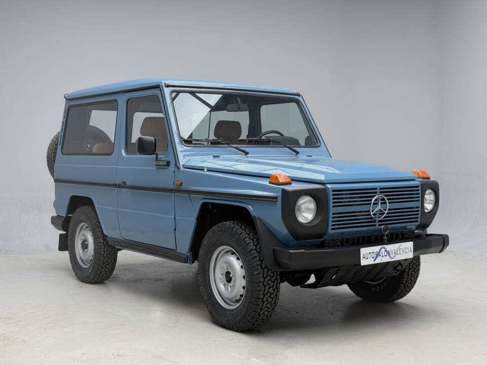 Bild 2/21 von Mercedes-Benz 300 GD (SWB) (1982)