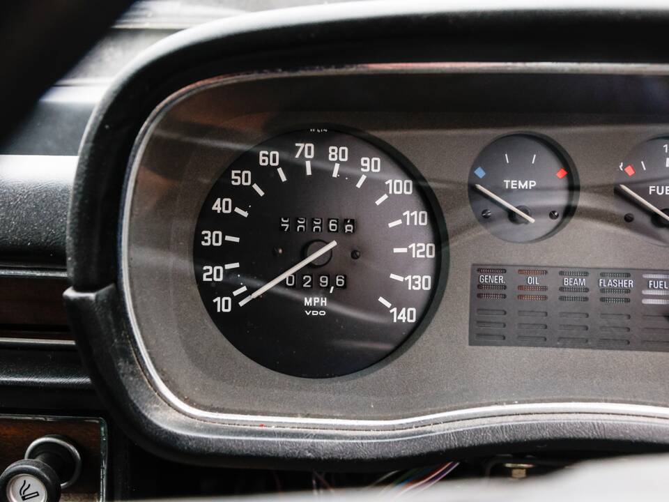 Bild 27/45 von BMW 3,0 Si (1976)