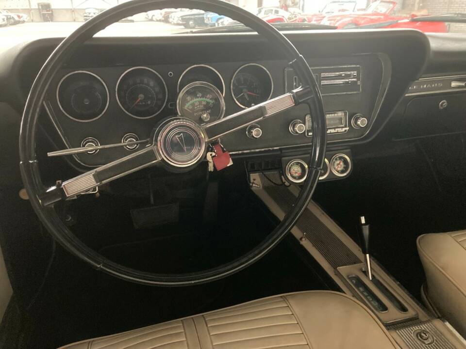 Immagine 5/25 di Pontiac Tempest Le Mans (1966)