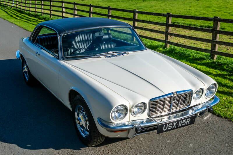 Afbeelding 17/50 van Jaguar XJ 5.3 C (1976)