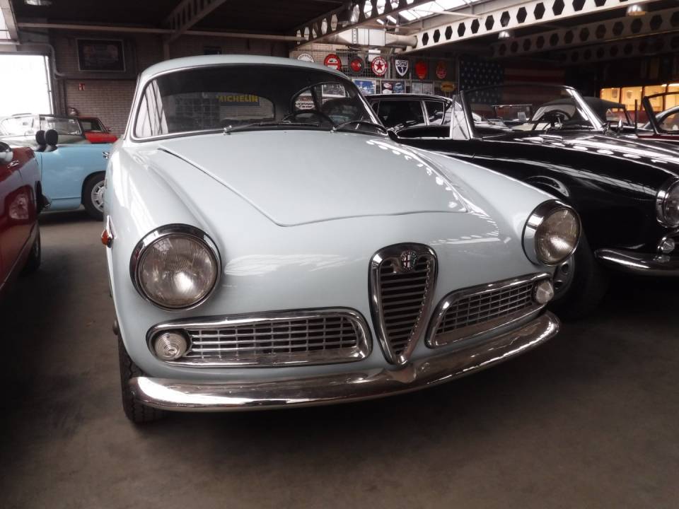Imagen 6/28 de Alfa Romeo Giulietta Sprint 1300 (1959)