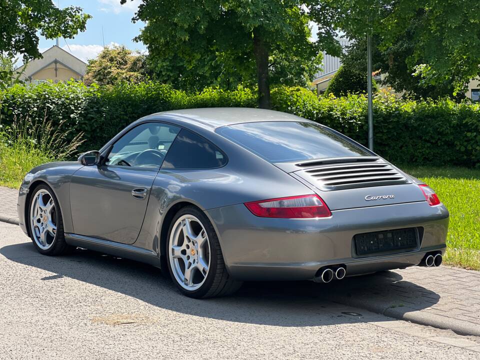 Image 22/53 of Porsche 911 Carrera (2008)