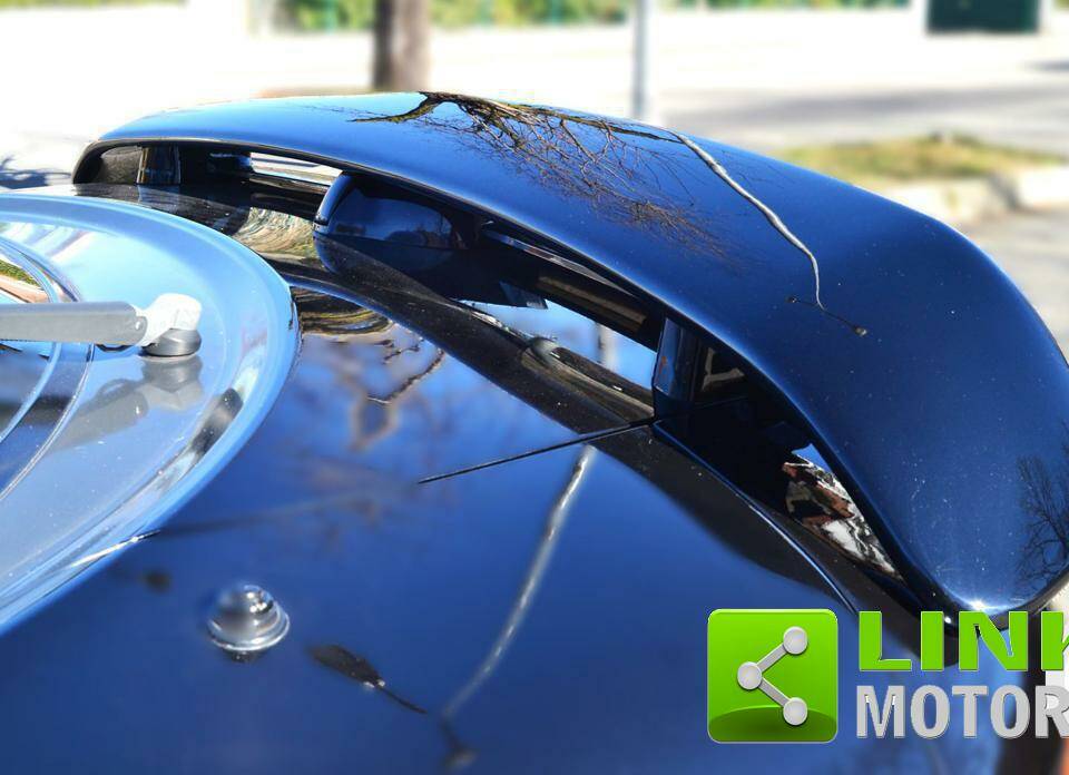 Image 4/10 de Mitsubishi 3000 GT (1996)