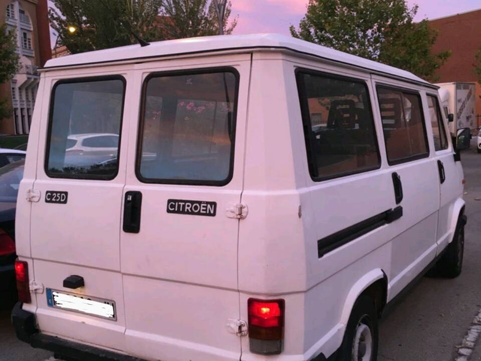 Imagen 4/5 de Citroën C25 (1989)