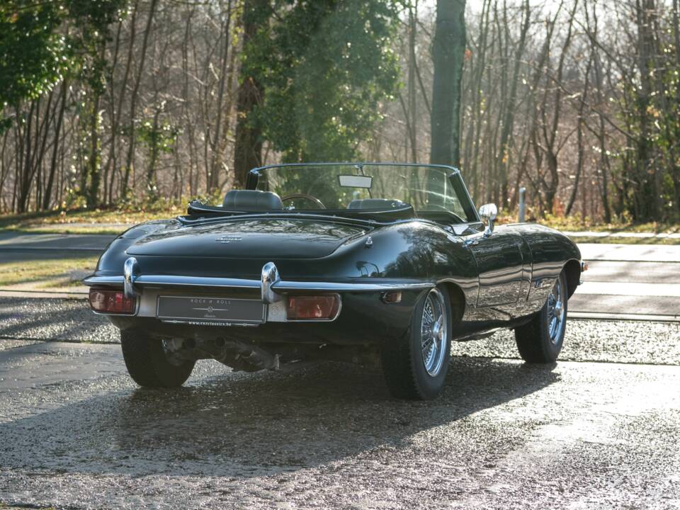 Afbeelding 7/34 van Jaguar E-Type (1971)