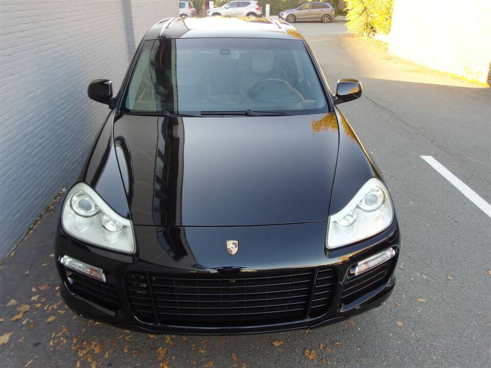 Bild 10/100 von Porsche Cayenne GTS (2009)