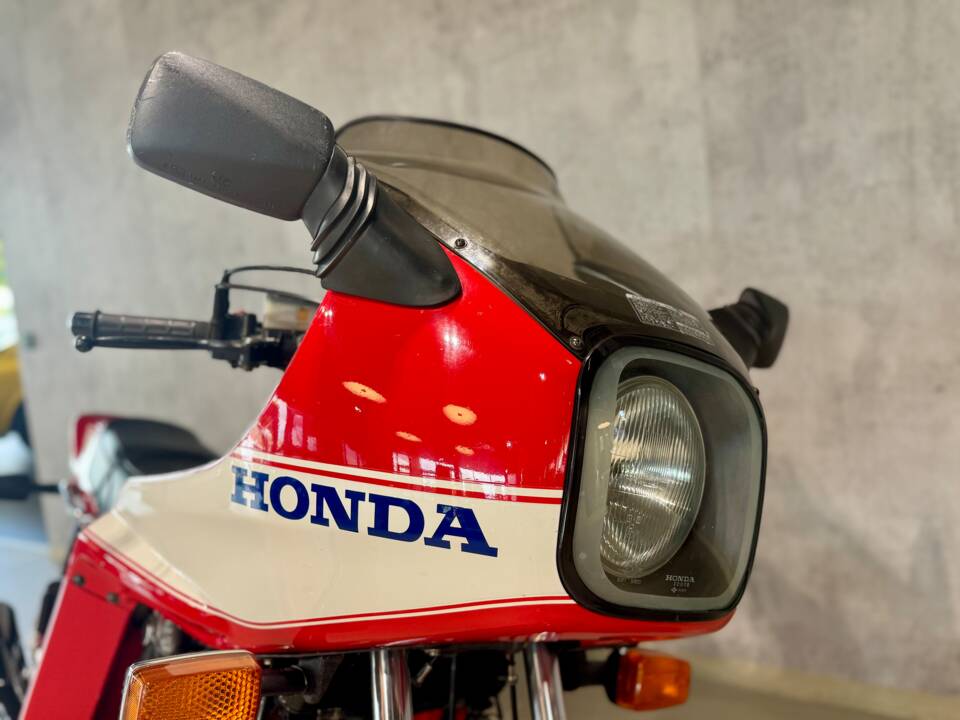 Afbeelding 31/42 van Honda DUMMY (1982)