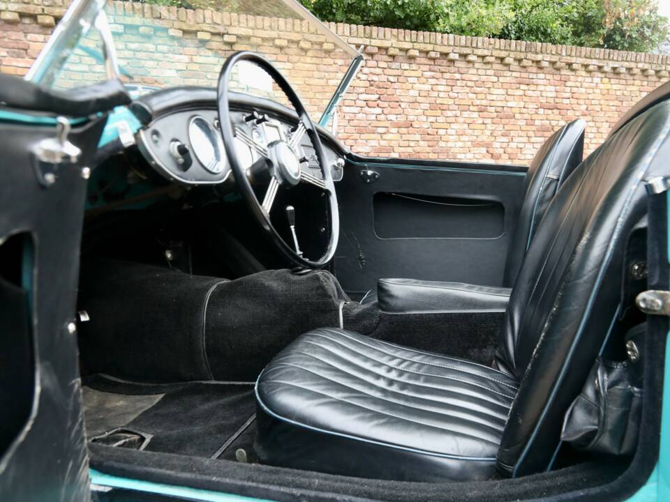 Imagen 42/50 de MG MGA Twin Cam (1959)