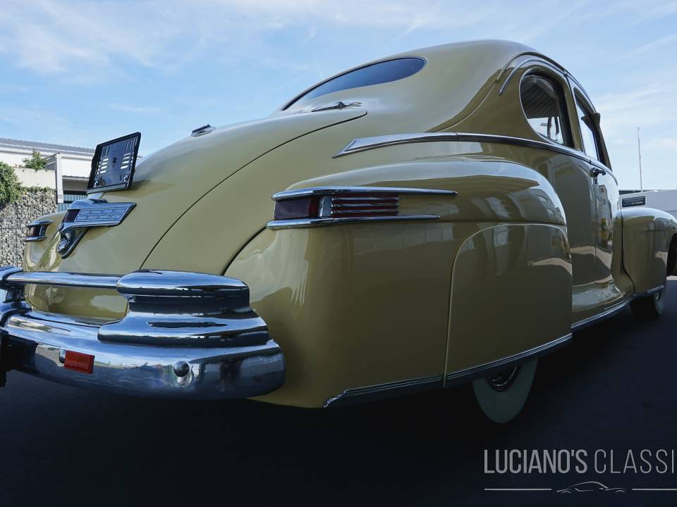 Image 20/50 of Lincoln Zephyr (1947)