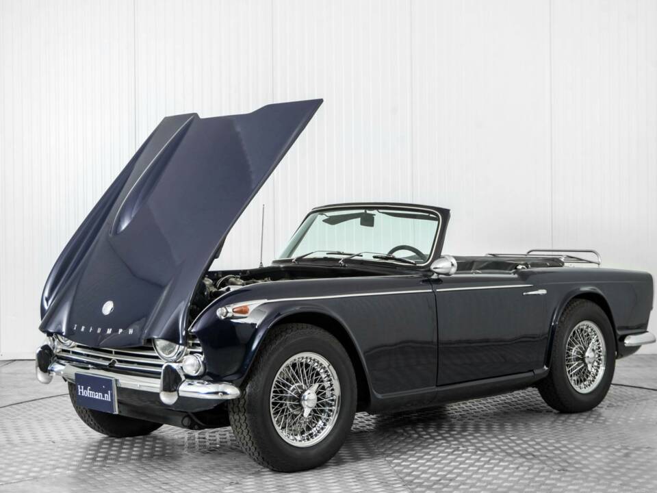 Afbeelding 36/50 van Triumph TR 4A (1967)