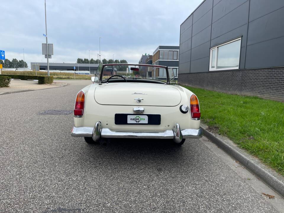 Image 22/22 of Austin-Healey Sprite Mk III (1966)