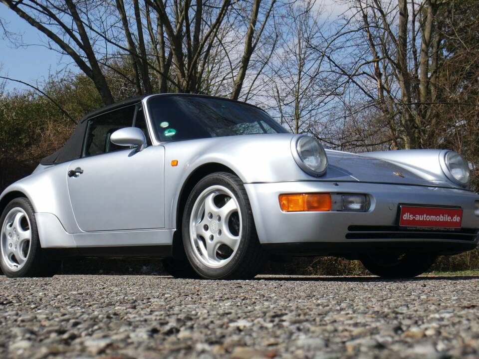 Image 36/37 de Porsche 911 Carrera 2 (WTL) (1992)