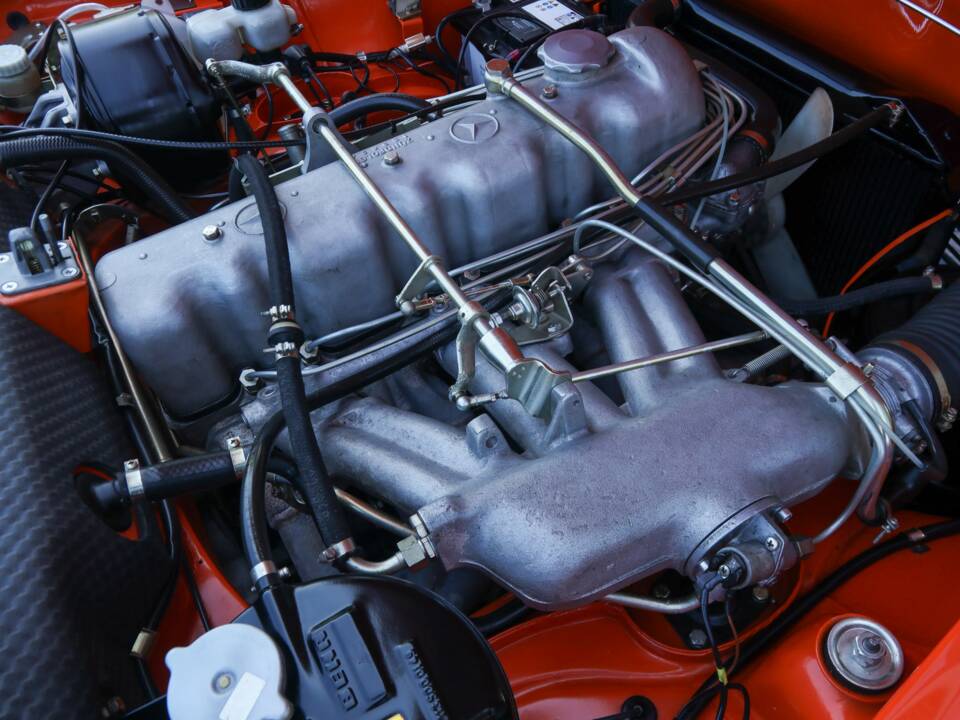 Image 42/50 of Mercedes-Benz 230 SL (1964)