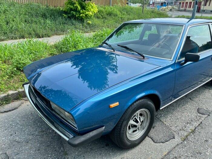 Bild 2/7 von FIAT 130 Coupe (1972)