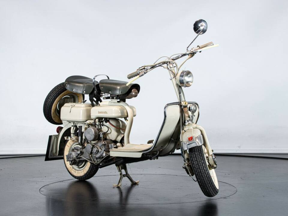 Bild 4/50 von Innocenti Lambretta 150 D (1956)