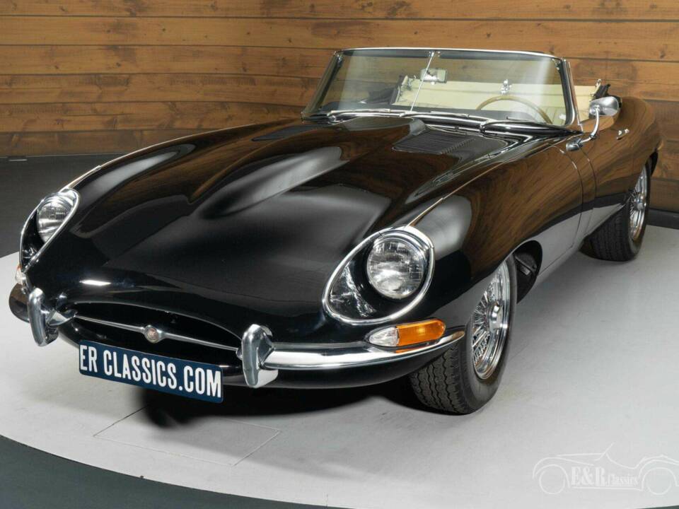 Bild 2/19 von Jaguar E-Type 4.2 (1967)