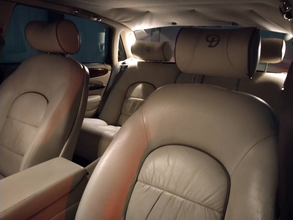 Image 70/71 of Daimler Super V8 (2000)