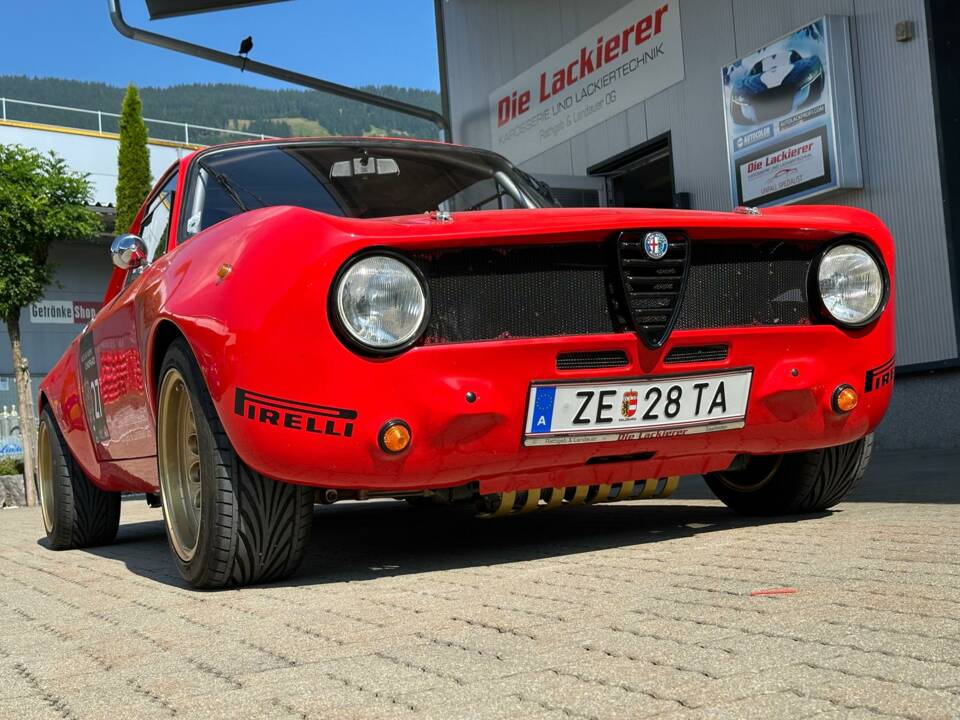 Immagine 51/66 di Alfa Romeo Giulia Sprint GTA (1969)