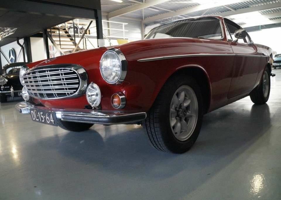 Image 25/35 of Volvo 1800 S (1968)