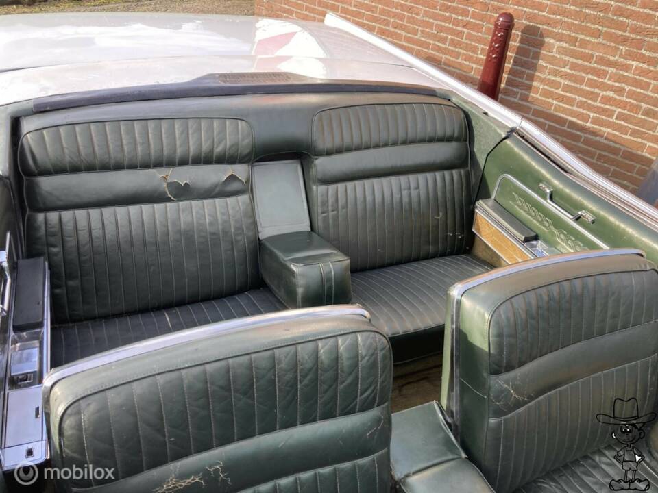 Bild 10/50 von Lincoln Continental Convertible (1966)