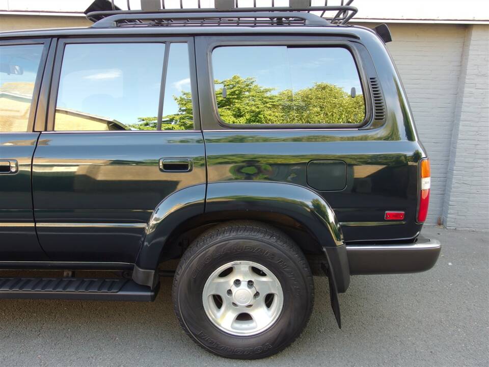 Image 31/99 de Toyota Land Cruiser J80 (1994)