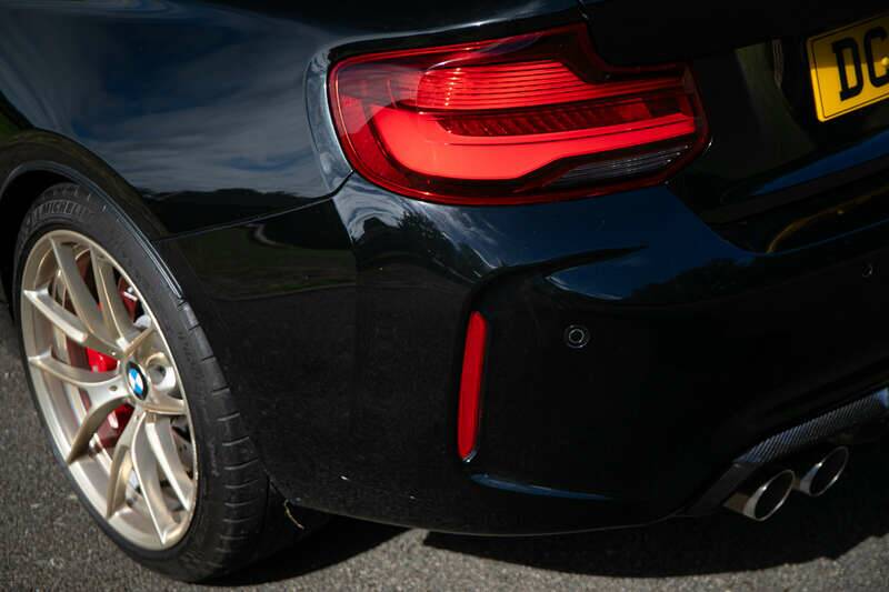 Image 26/38 of BMW M2 CS Coupé (2020)