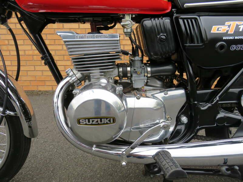 Image 4/45 de Suzuki DUMMY (1977)