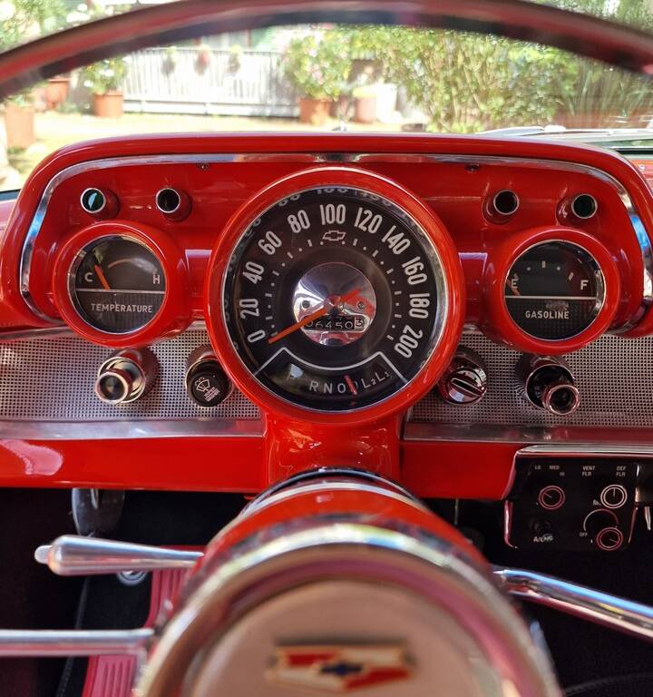 Image 69/144 of Chevrolet Bel Air Hardtop Coupe (1957)